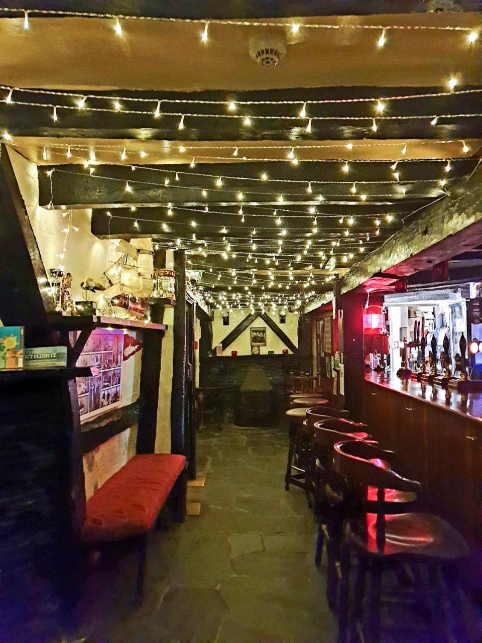 西卢港 乔利水手宾馆酒店 外观 照片